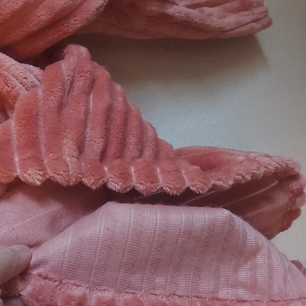 Planet Gold Soft Plus wide ribbed Blush, crop sweater. Oversized Small - Picture 9 of 14